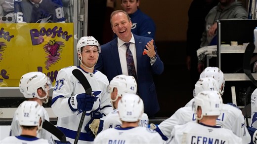 Jon Cooper heaps praise on Tampa, Lightning in coaching 1,000th game
