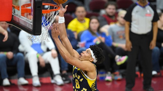 Akron Zips great Enrique Freeman helps Pacers earn historic comeback vs. his hometown Cavs