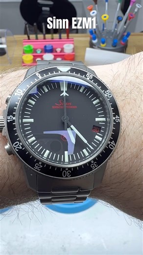 #sinn #watch #watches #watchcollectors #watchcollection #watchcollector #uhren #uhr #chrono #edc