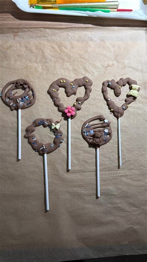 Nutty & Berry chocodream (@nutty.berry.choco)’s videos with Beautiful Love - David Orjona