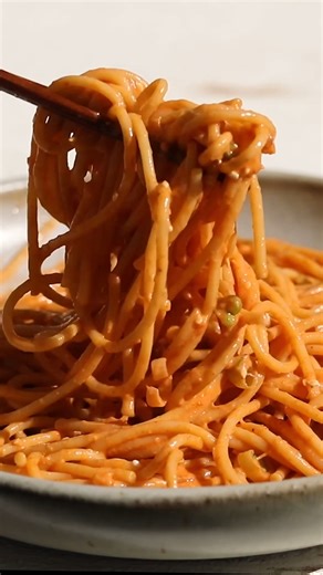 Homemade Creamy Gochujang Noodles Recipe Comment "RECIPE" and I'll send this recipe link directly to your inbox. Cheers! | Cooking with Cocktail Rings