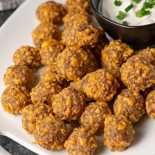 Keto Sausage Balls with Almond Flour - Butter & Baggage
