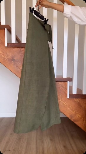 Street Couture Store. on Instagram: "Effortless Style with Every Wrap! Our best-selling wrap-around pants are the epitome of comfort and chic. Designed for modern versatility, these pants feature a flattering wrap design that fits like a dream on all body types. Crafted from premium breathable fabric, they’re perfect for casual outings, workdays, or even laid-back evenings. Pair them with a crop top, a tucked-in shirt, or a stylish tunic for an effortlessly trendy look. Elevate your wardrobe wit