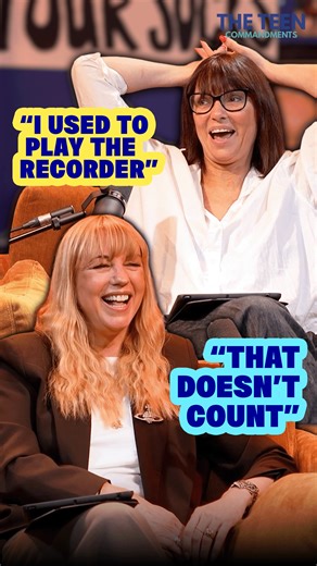 What instrument did your school force you to play? 😆 Recorder, triangle, or something even worse? 🫣 🎧 Listen to the full episode now! 👉 Link in bio