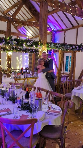 We need your help! 🆘 Your Reviews really do count! 😁 To our 2025 couples who had the most wonderful wedding day with us, can you take 2 minutes to leave us a review on both Bridebook and Hitched? To save time, the links are below? ✨ Thank you 🙏🏼❤️ Bridebook: https://bridebook.com/uk/reviews/eewXolBdgM Hitched: https://www.hitched.co.uk/shared/rate/183809 #review #weddingvenue #barnweddinguk #cheshireweddings #bestvenuechesbire | The Plough Inn, Eaton