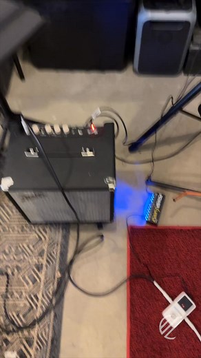 Musicians helping bass players grow together #drums #everythingwitheric #ericlovley | Everything With Eric