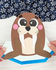 Add in this cute walrus craft to your arctic animal theme! | Simple Everyday Mom