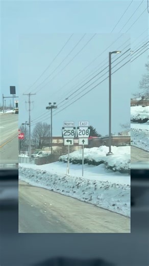 Drive with us! Sit back and let us do the driving for you along Route 258 North starting at the Grove City Premium Outlets and head toward Mercer, PA. This country route runs parallel to interstate 79 as a beautiful alternative to the fast pace of the interstate. Disclaimer- all traffic laws and signs were followed during the filming of this drive. Video was sped up for viewing purposes. #visitmercercountypa #sundaydrives #drivewithus #tourthecountywithus | Visit Mercer County PA