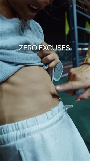 Andy Elliott on Instagram: "MY 9 YEAR OLD HAS A SIX PACK ‼️ Quit giving excuses. Comment “Tape” for more info. #ﬁtness #workout #daughters #sixpack"