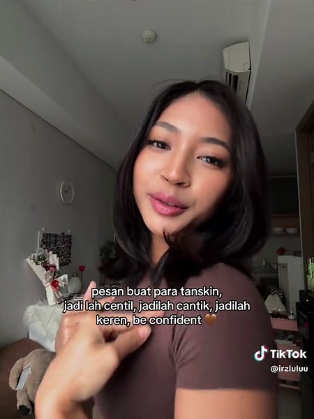 Pesan Inspiratif untuk Cewek Tan Skin