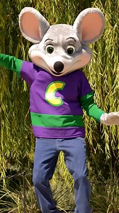 152K views · 866 reactions | Let's see your best wiggle Chuck E. Cheese!  Celebrate #BeLikeBlippi week August 23rd-30th at Chuck E. Cheese with 500 bonus e-tickets, available on chuckecheese.com/blippi | Blippi | Facebook