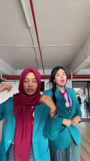 azzaaa (@azeezuuuuw)’s videos with original sound - http.jxson