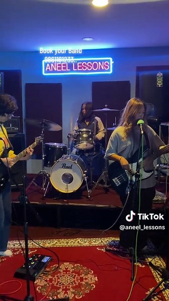 The Genesis Band performing “Adele - Rolling in the Deep “ in Aneel Lessons #aneellessons #fypシ゚viral #viral #forupage #fyp