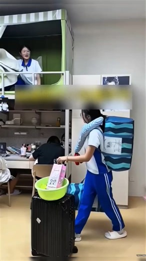 Chinese Students Smart Dorm Beds..