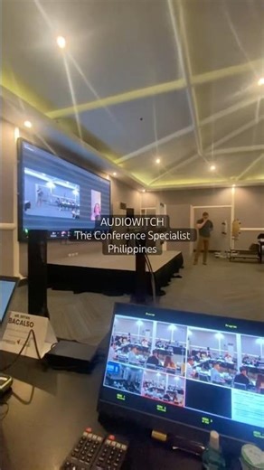 Simultaneous Interpretation Systems and Equipment Rentals for Multilingual Conference Events PH