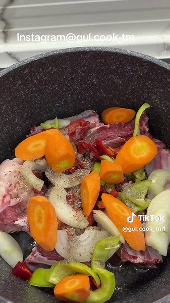 Traditional Turkmenistan Cuisine: Kädi Buglama Recipe