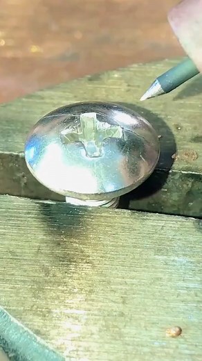 Neon Welding #light #modern #style #build #craft | Neon Welding