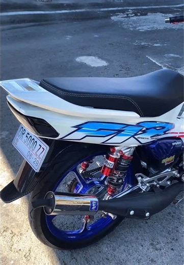 Yamaha F1ZR 2 Stroke: Ultimate Motor Review