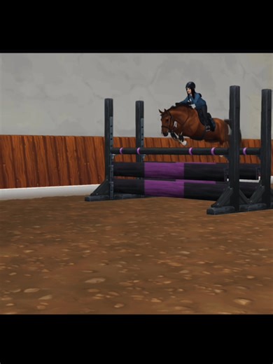 ★‹————RRP————›★ 📍- hala jeździecka Srebrnej polany 👤- @🎀🎀 🐴 - Karmel 📷 - ja ★‹——————————›★ Hejka, dziś poszłam popatrzeć na trening mojej koleżanki, szczerze technika skoku jej konia jest tak śliczna 😍. ★‹——————————›★ ❓- na jakim koniu z rrp chcielibyście się przejechać? ★‹——————————›★ #starstable #rrp #dc #fyp #wybijsie