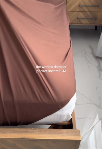 these deep pocket sheets are working overtime 🤝 you can add a mattress topper, your box spring, & these sheets are not going to go anywhere!! #bedding #sheets #deeppocket #bedroom #fyp