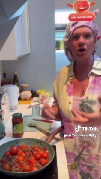 Evil Strawberry Jelly Art: A Creative Guide