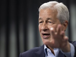 Jamie Dimon criticizes central banks for getting forecasts '100% dead wrong'