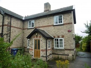3.8K views | This pretty property in Gainsborough requires some TLC...