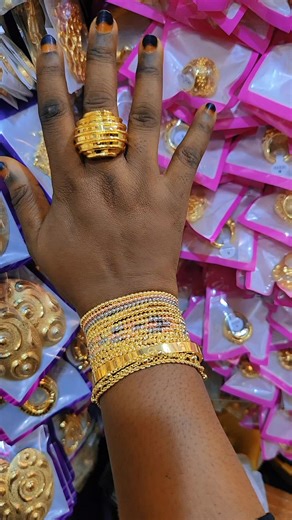 Wholesale Jewelry Business in Lagos: Prices and Tips