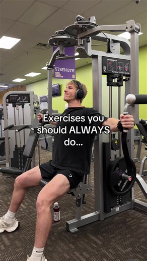 Let me know if I missed any other exercises? I’m also aware of different variations like dumbell vs cable but that’s not the point. Something like an RDL can be replaced by and SLDL, lat pull downs with Keenan flaps, and etc, but these 4 exercises are something I don’t think is actually replaceable (overhead extensions I would still count as an tricep extension soooo lol) - Code “DELTS” @ekkovision Code “DELTS” @gym_pin - #bodybuilding #lifting #hypertrophy #gym