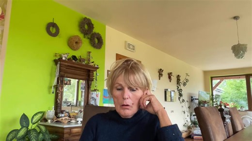 73K views · 1.7K reactions | Različnost, barvitost je sok življenja. Nič se ni treba prepričevati, le ŽIVI IN PUSTI ŽIVETI. Pomembno je samo, da ne škodujemo drug drugemu. To tudi pomeni, da se lahko pogovarjamo o različnih pogledih na življenje brez poceni politikantstva in brez moraliziranja. | Zvezdana Mlakar | Facebook