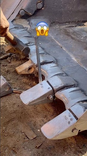 How to replace excavator bucket tooth with much hardwork #skills #automobile #welder #shortsvideo