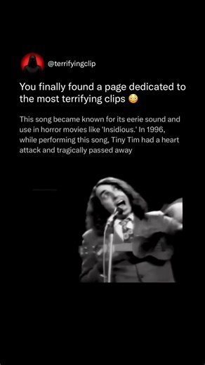 terrifying clips on Instagram: "Video retrospectives on Tiny Tim often revisit the moment he collapsed from a heart attack during a live performance in 1996 after singing “Tiptoe Through the Tulips.” Behind the scenes, commentators note that he’d been dealing with serious health issues, and the strain of performing ultimately overwhelmed him despite warnings from doctors. Movie-style breakdowns focus on how his passing marked the end of a unique era in music, emphasizing his eccentric charm, fal