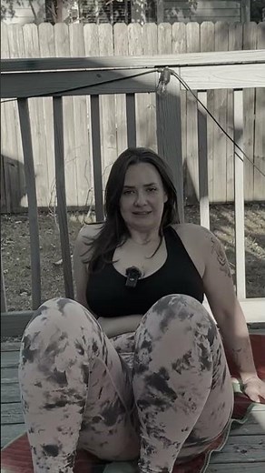 SOFT YOGA ON THE TERRACE | LYDIA’S RELAXING STRETCH ROUTINE