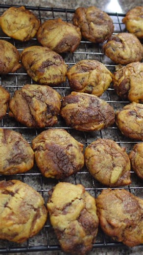 Air fryer Snacks Mini Cookies #ytshorts #airfryerrecipes #leneykitchen