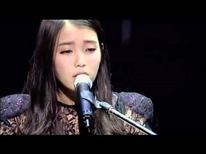 아이유 (IU) - Loving You [Live]