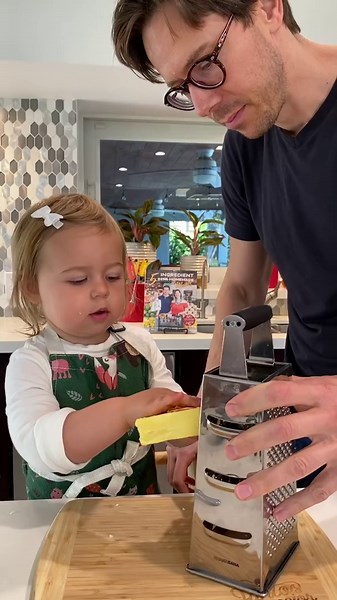 Make a Delightful Cheesy Toast