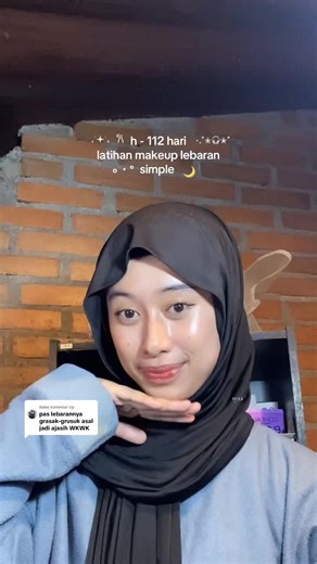 Membalas @cip yg penting satset ☺️‼️#makeup #makeuplebaran #tutorialmakeup #pov #justforfun