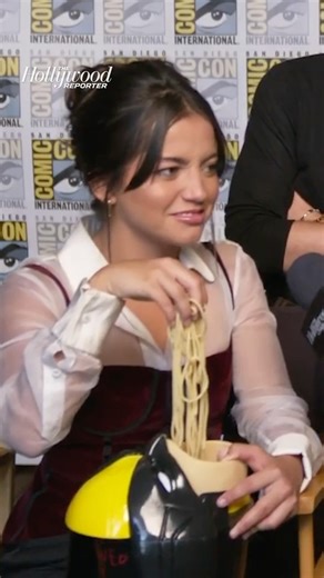 During #SDCC, #AlienRomulus cast members #CaileeSpaeny, #FedeAlvarez and #IsabelaMerced play a Q&A game with THR, with a twist | The Hollywood Reporter