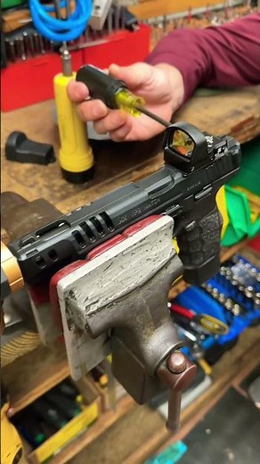 Just taking care of business this morning 😏Leupold Deltapoint Pro on a HK VP9 Match