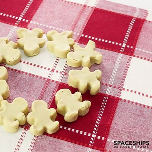 237K views · 243 reactions | GINGERBREAD FUDGE So much fun to make!...