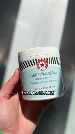 Say goodbye to dry, itchy skin! The First Aid Beauty Ultra Repair Cream has been a lifesaver for my eczema. 🙌 This super hydrating cream provides instant relief and is even recognized by the National Eczema Association. It’s formulated with colloidal oatmeal and shea butter to calm, soothe, and protect your skin. If you struggle with eczema, I can't recommend this enough! 🤍 | Rainier Cramer