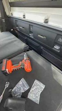 Easier Jeep Gladiator and Wrangler top removal. Hardtop Quick Release Screws.