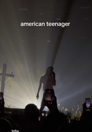 ethel cain performing american teenager at sydney night 2 (feb 22) #ethelcain #sydney