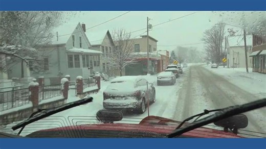 Snowfall makes roads dangerous in Moline; plow crews stay busy