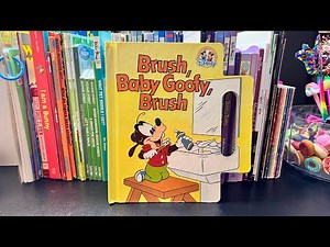 Reading Brush, Baby Goofy, Brush | Disney Baby Story