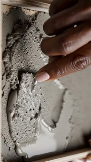 ASMR — Smoothing Wet Cement in a Miniature House (Ultra Macro)