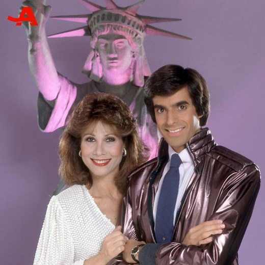 51K views · 474 reactions | This week in 1983, David Copperfield mystified audiences as he made the Statue of Liberty disappear during a live televised event. As onlookers gathered a mere 200 feet away, the monument vanished right before their eyes. Whether it was magic or just a trick of the light, we were left wanting more. | AARP | Facebook