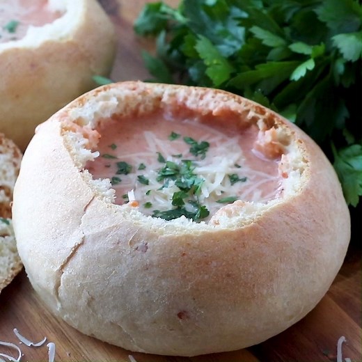 359K views · 181 reactions | This Slow Cooker Creamy Italian Parmesan Tomato Soup with Homemade Parmesan Bread Bowls is the perfect comfort food anytime! It’s the “grown-up” version of a childhood favorite!  - https://www.lovebakesgoodcakes.com/easy-cooking-with-slow-cooker-creamy/  - https://www.pinterest.com/pin/235383518012778477 | Love Bakes Good Cakes | Facebook