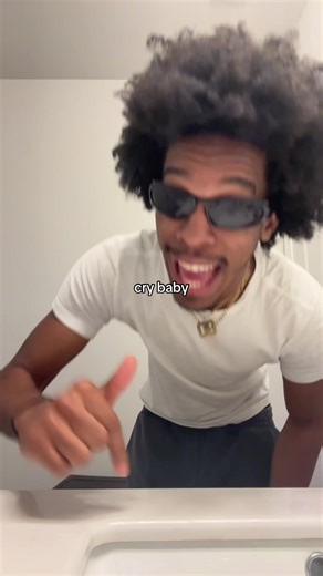 Struggling to Save Contacts on Your Phone?