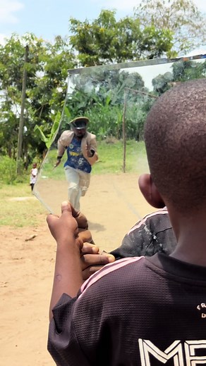 Magical mirror 👽👽😂 #zerobrainer0 #SportsOnTikTok #AfricanFootball #zerobrainer0comedy